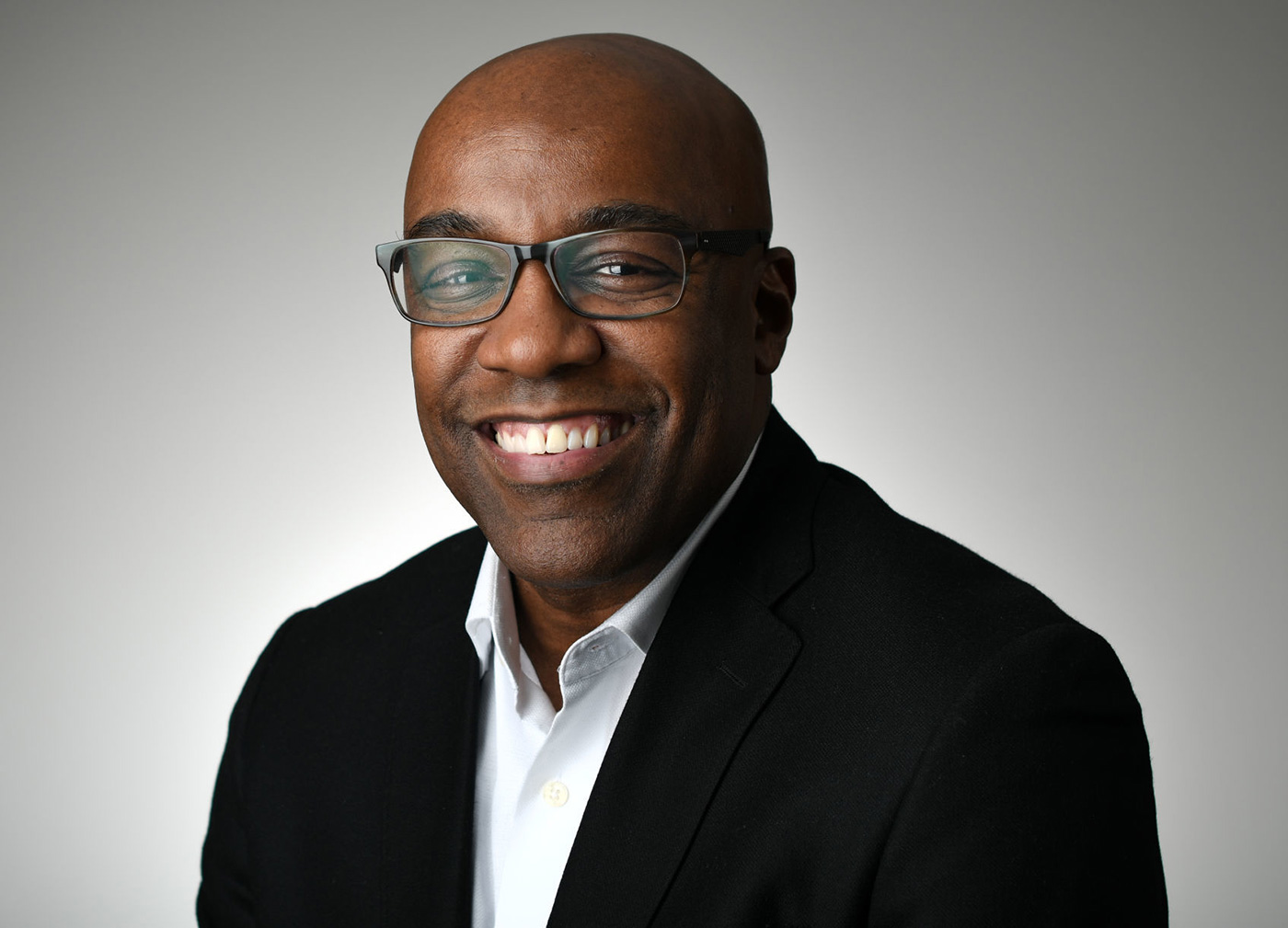 Illinois' Kwame Raoul Becomes 17th State AG To Join Lawsuit Against T ...