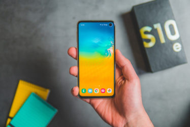 samsung galaxy s10  android 11